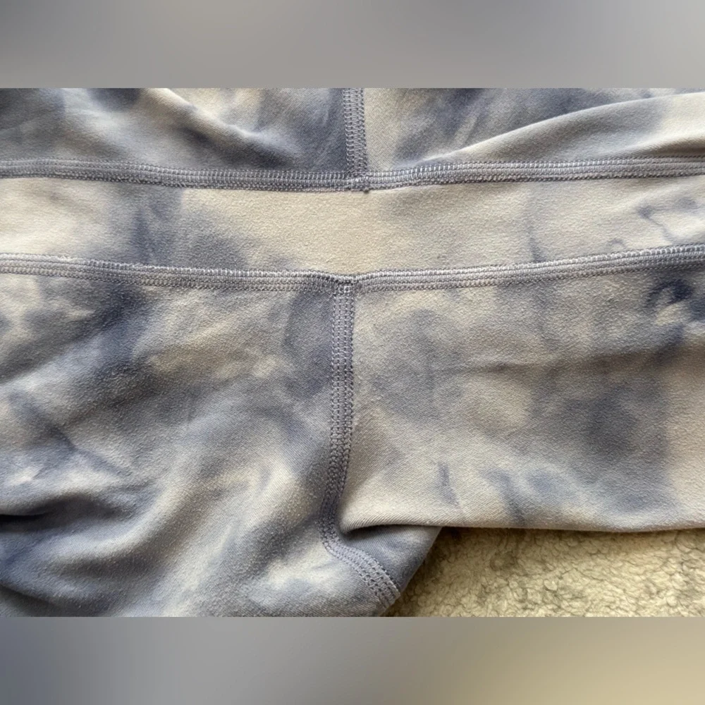 Lululemon Align Crop 21" *Diamond Dye Diamond Dye Iced Iris Peri Purple - Picture 7 of 9